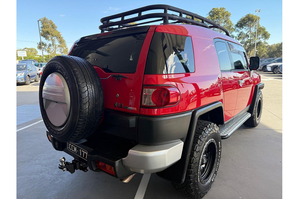 2014 Toyota FJ Cruiser GSJ15R