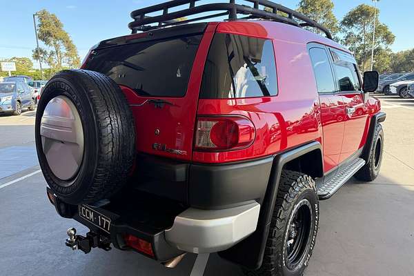 2014 Toyota FJ Cruiser GSJ15R