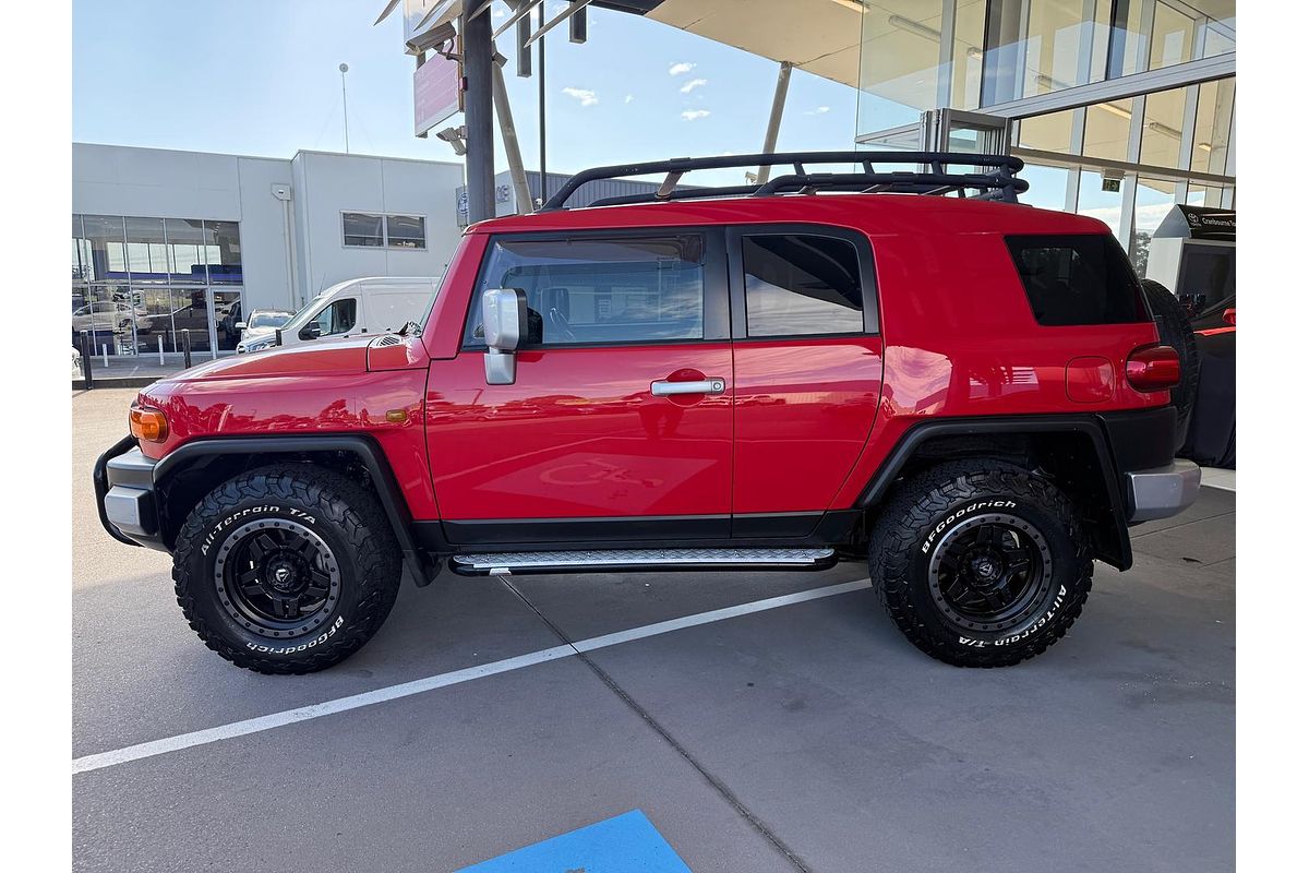 2014 Toyota FJ Cruiser GSJ15R