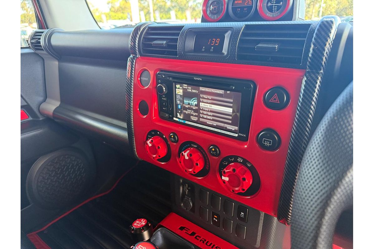 2014 Toyota FJ Cruiser GSJ15R