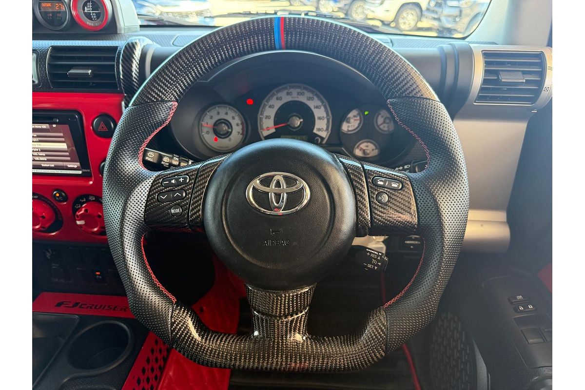 2014 Toyota FJ Cruiser GSJ15R
