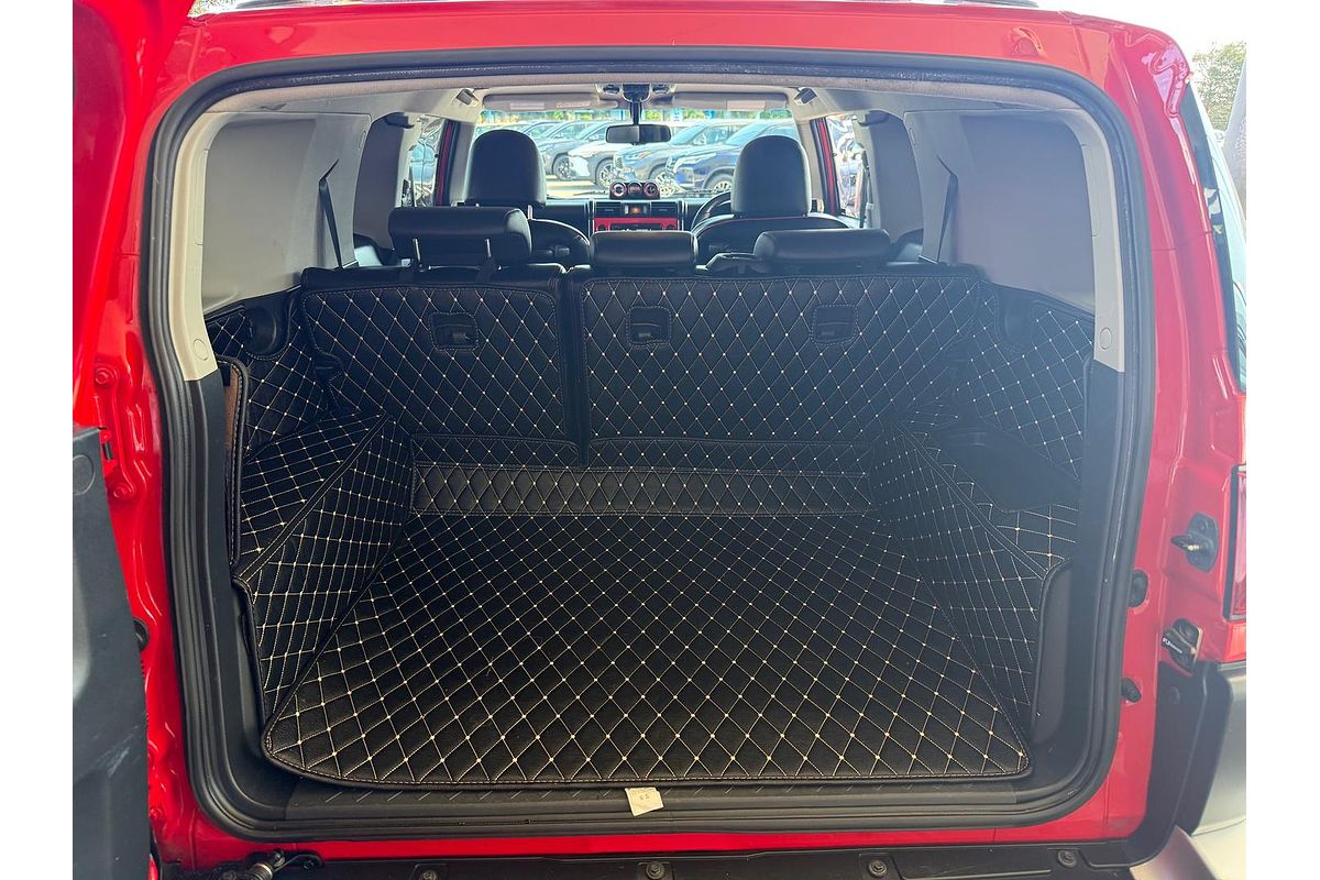 2014 Toyota FJ Cruiser GSJ15R