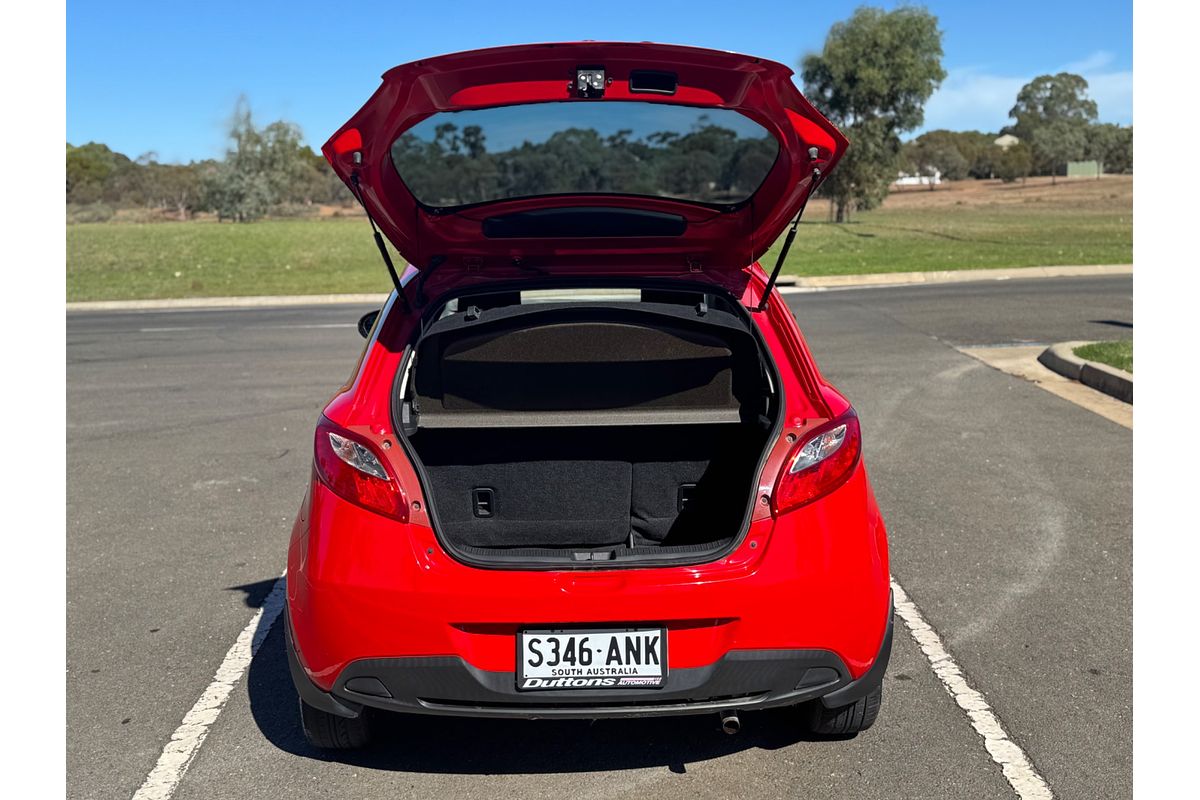 2011 Mazda 2 Neo DE Series 2