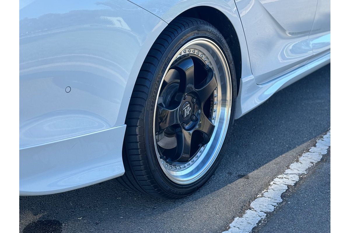 2018 Holden Commodore RS ZB