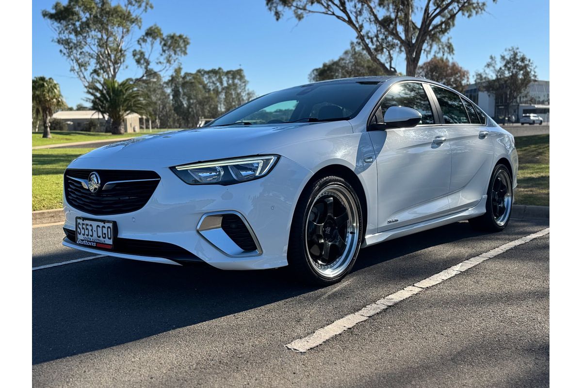 2018 Holden Commodore RS ZB