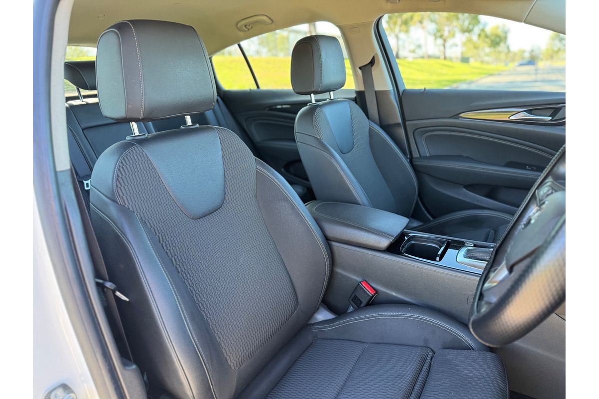 2018 Holden Commodore RS ZB