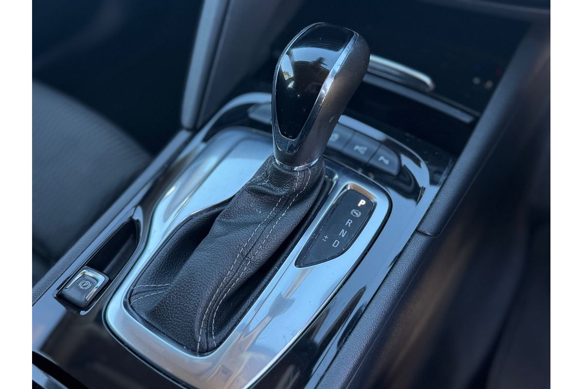 2018 Holden Commodore RS ZB