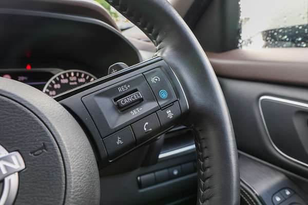 2023 Nissan X-TRAIL ST-L T33