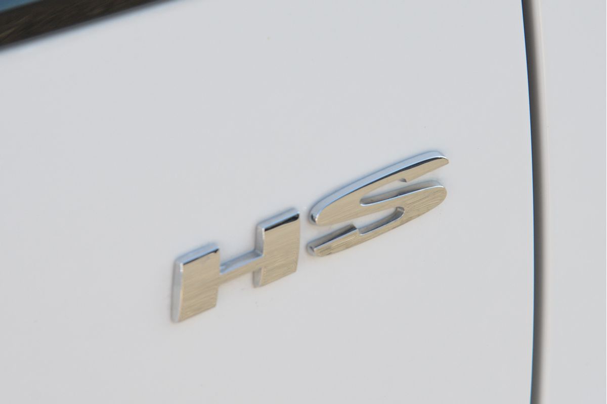 2023 MG HS Essence SAS23