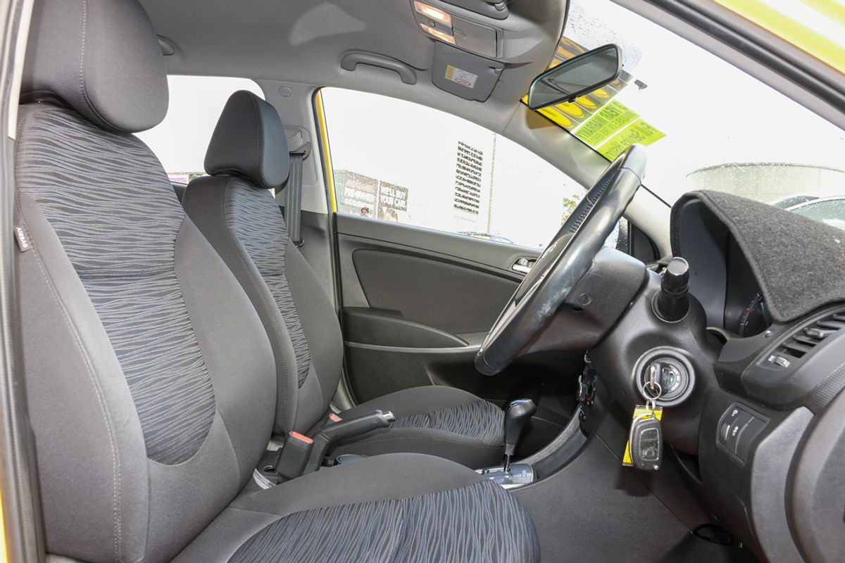 2018 Hyundai Accent Sport RB6