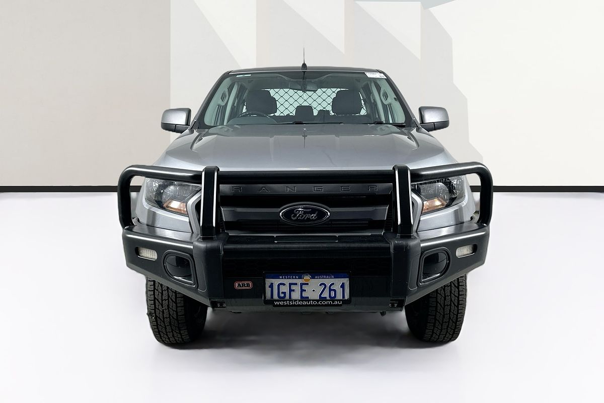 Vehicle photo 2