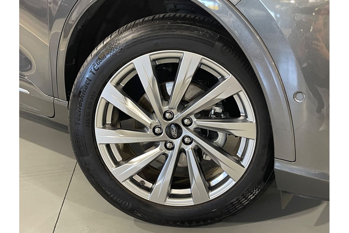 2021 Ford Escape Vignale ZH