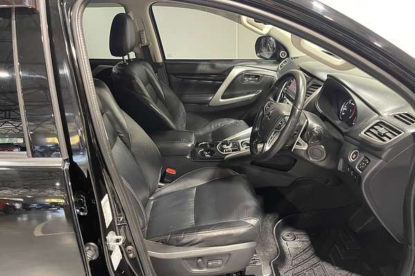2016 Mitsubishi Pajero Sport Exceed QE