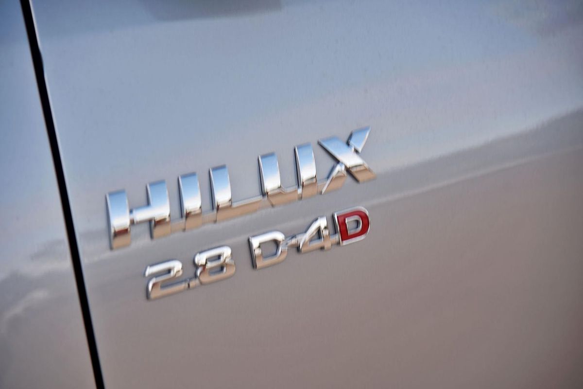 2023 Toyota Hilux SR5 GUN126R 4X4