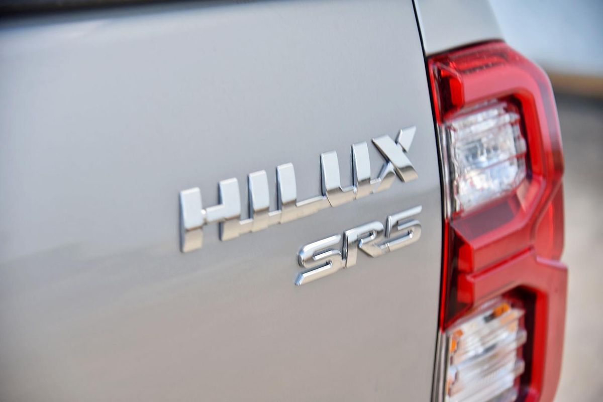 2023 Toyota Hilux SR5 GUN126R 4X4