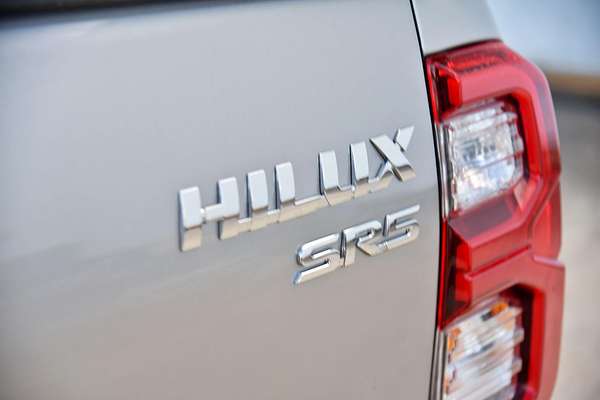 2023 Toyota Hilux SR5 GUN126R 4X4