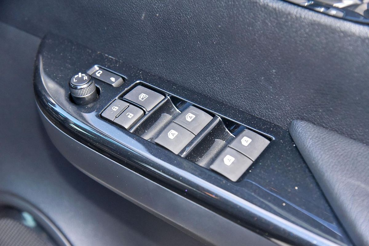 2023 Toyota Hilux SR5 GUN126R 4X4