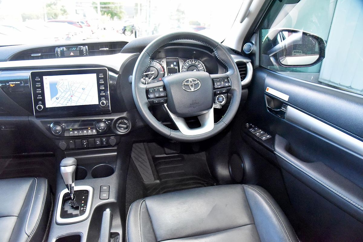 2023 Toyota Hilux SR5 GUN126R 4X4