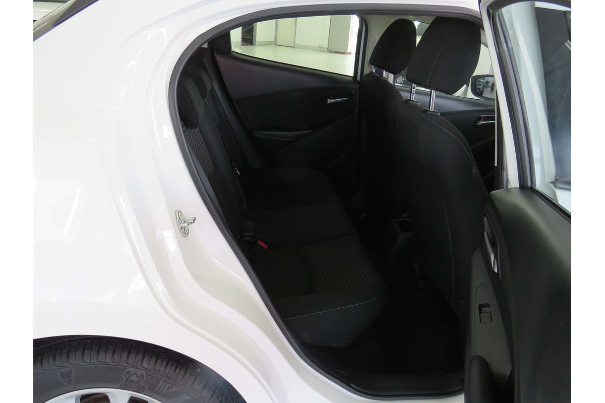 2017 Mazda 2 Neo DJ Series