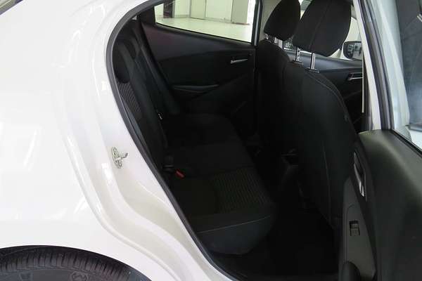 2017 Mazda 2 Neo DJ Series