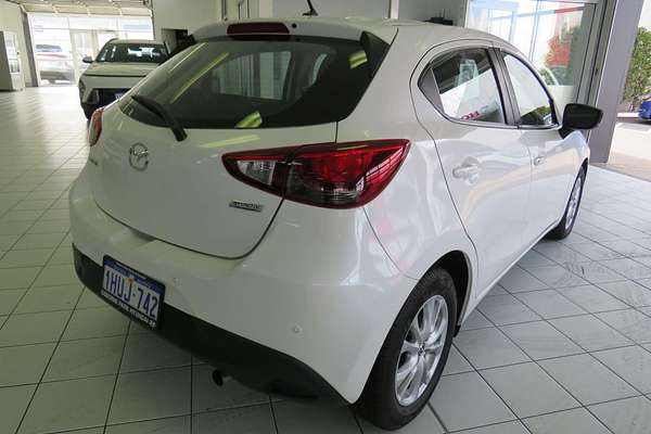 2017 Mazda 2 Neo DJ Series