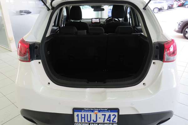 2017 Mazda 2 Neo DJ Series