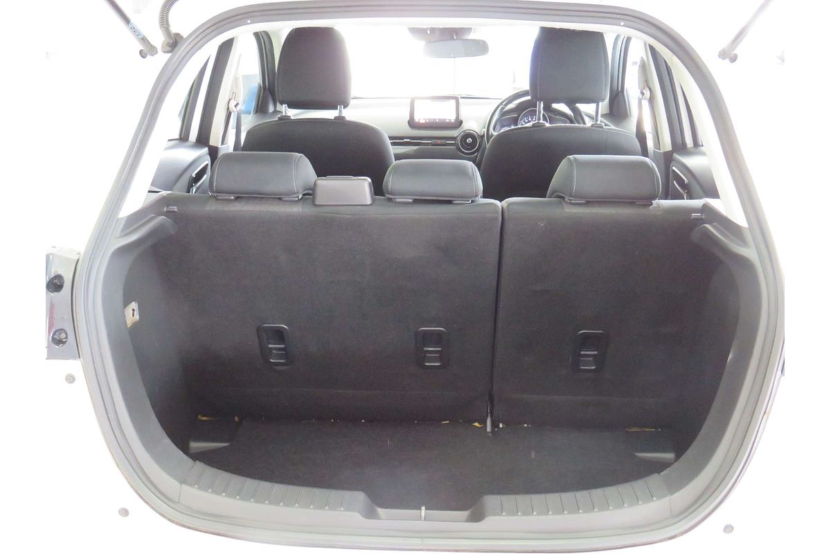 2017 Mazda 2 Neo DJ Series