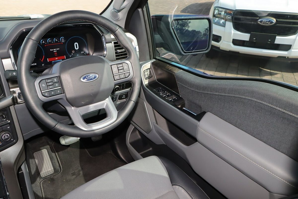 2023 Ford F-150 Lariat 4X4 LWB
