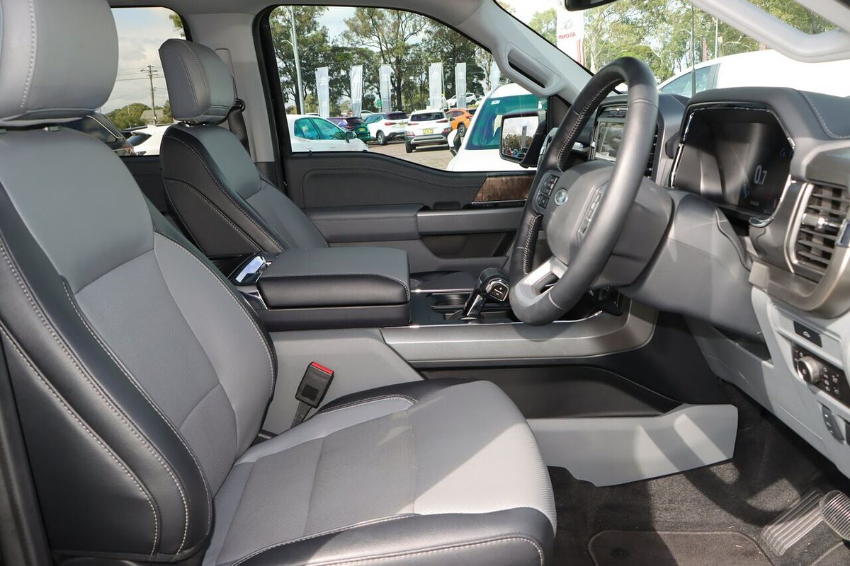2023 Ford F-150 Lariat 4X4 LWB
