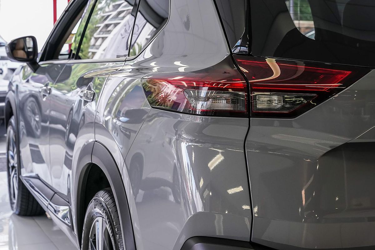 2024 Nissan X-TRAIL Ti-L T33