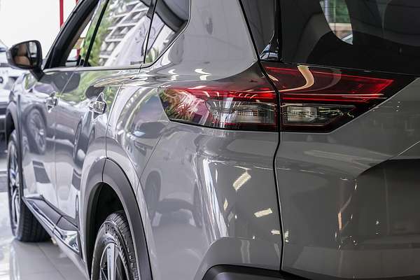 2024 Nissan X-TRAIL Ti-L T33