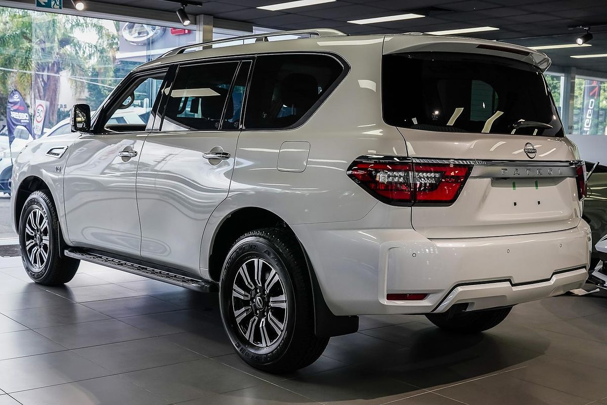 2025 Nissan Patrol Ti-L Y62