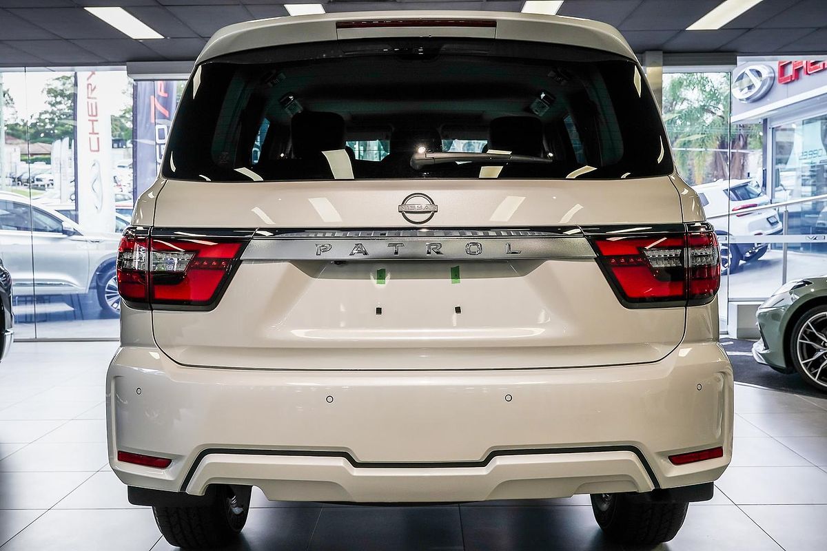 2025 Nissan Patrol Ti-L Y62