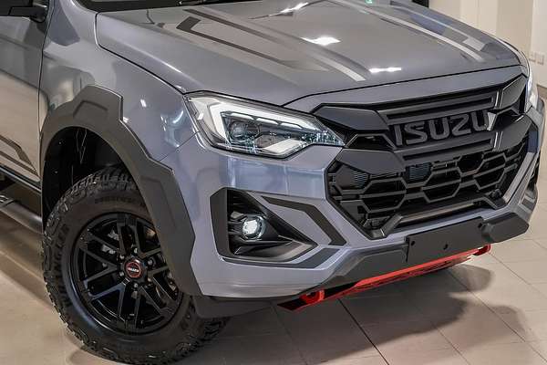 2025 Isuzu D-MAX BLADE 4X4