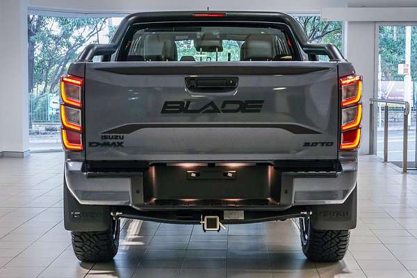 2025 Isuzu D-MAX BLADE 4X4