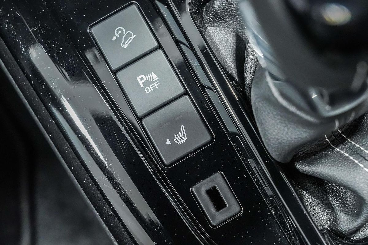 2025 Isuzu D-MAX BLADE 4X4