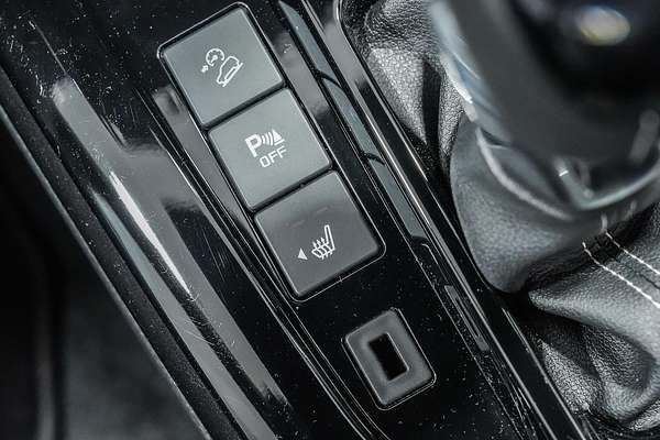 2025 Isuzu D-MAX BLADE 4X4