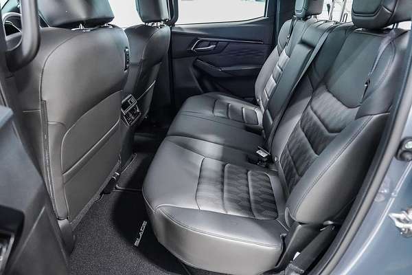 2025 Isuzu D-MAX BLADE 4X4