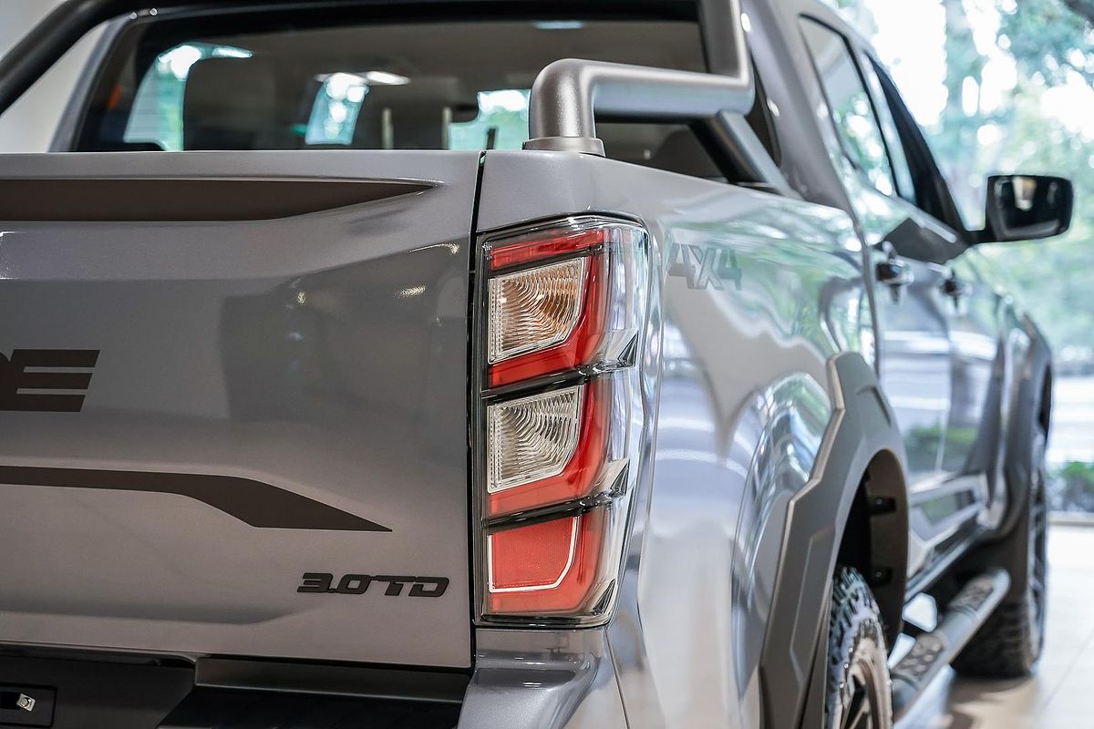 2025 Isuzu D-MAX BLADE 4X4
