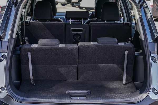 2024 Nissan X-TRAIL ST T33