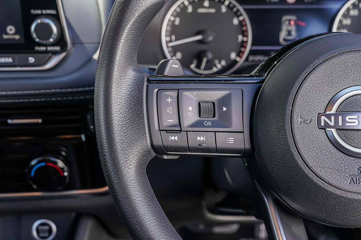 2024 Nissan X-TRAIL ST T33