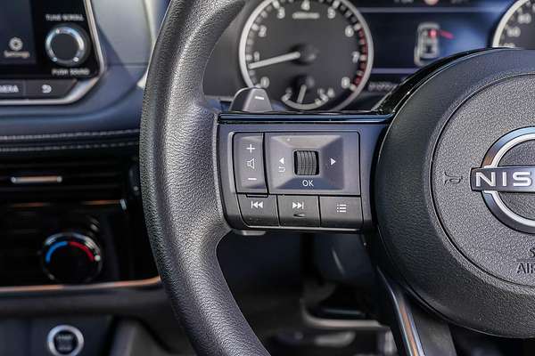 2024 Nissan X-TRAIL ST T33