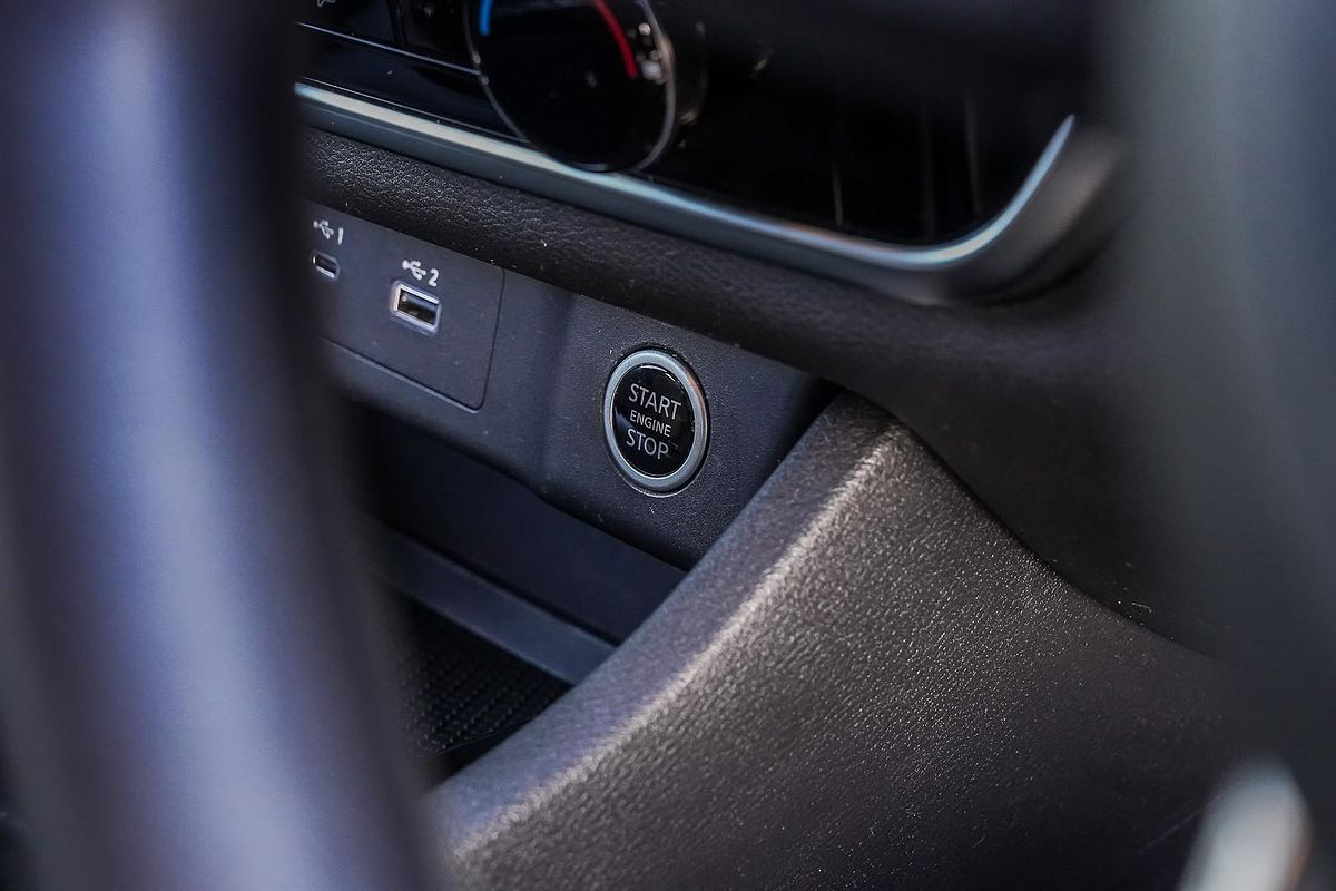 2024 Nissan X-TRAIL ST T33