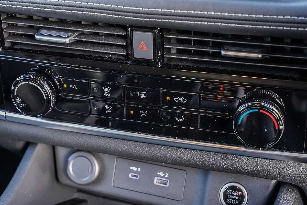 2024 Nissan X-TRAIL ST T33