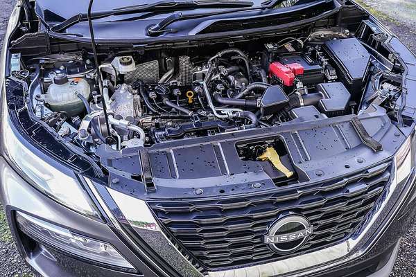 2024 Nissan X-TRAIL ST T33