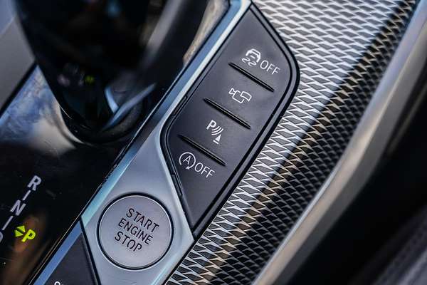 2022 BMW 3 Series 330i M Sport G20