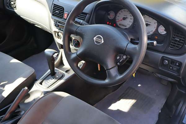 2005 Nissan Pulsar ST-L N16 MY04