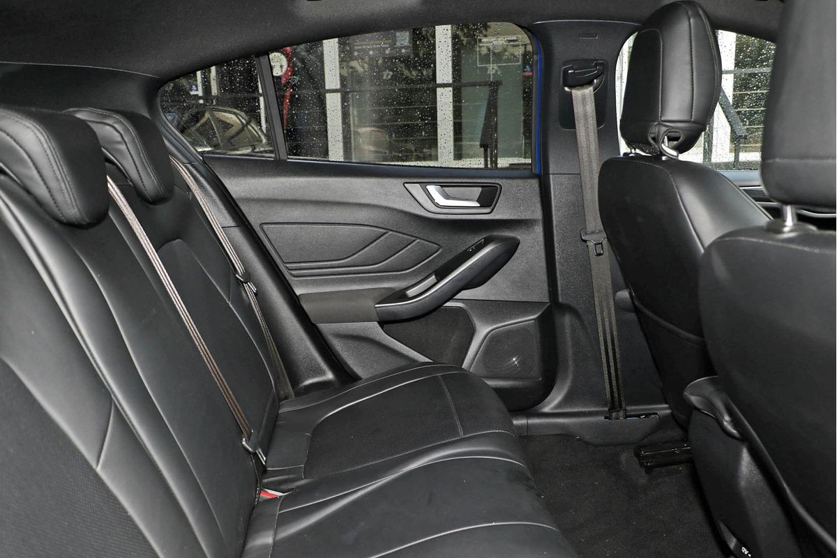 2021 Ford Focus ST-Line SA