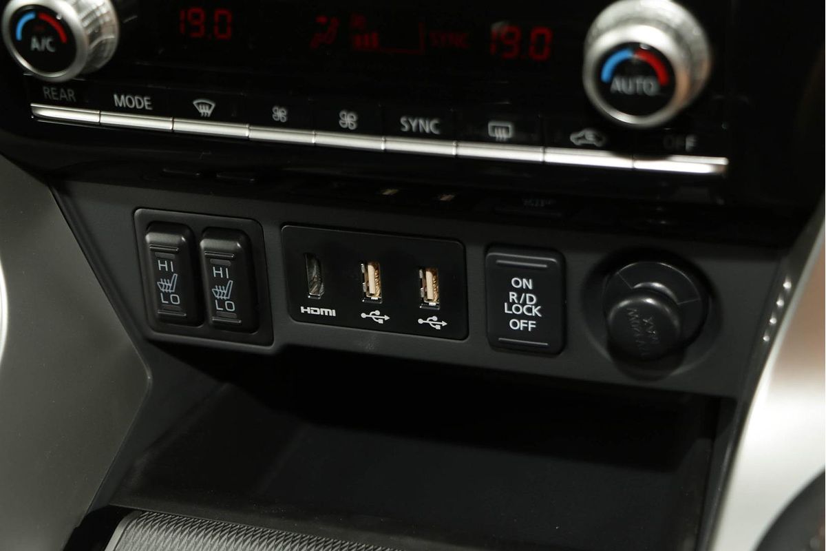2024 Mitsubishi Pajero Sport Exceed QG