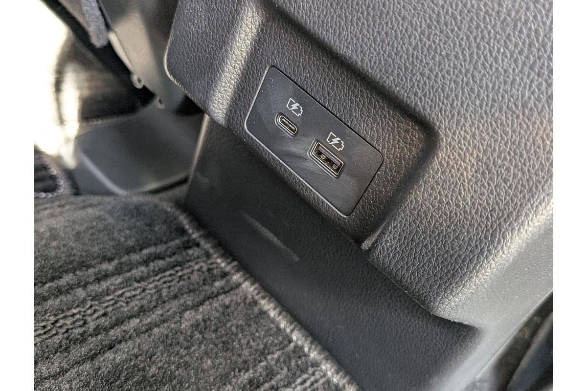 2024 Mitsubishi Eclipse Cross PHEV ES YB